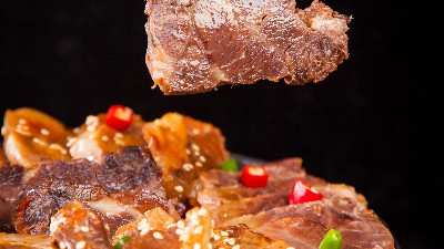 河北驴肉零食厂家采购告诉您怎样挑选生熟驴肉及其储存方法